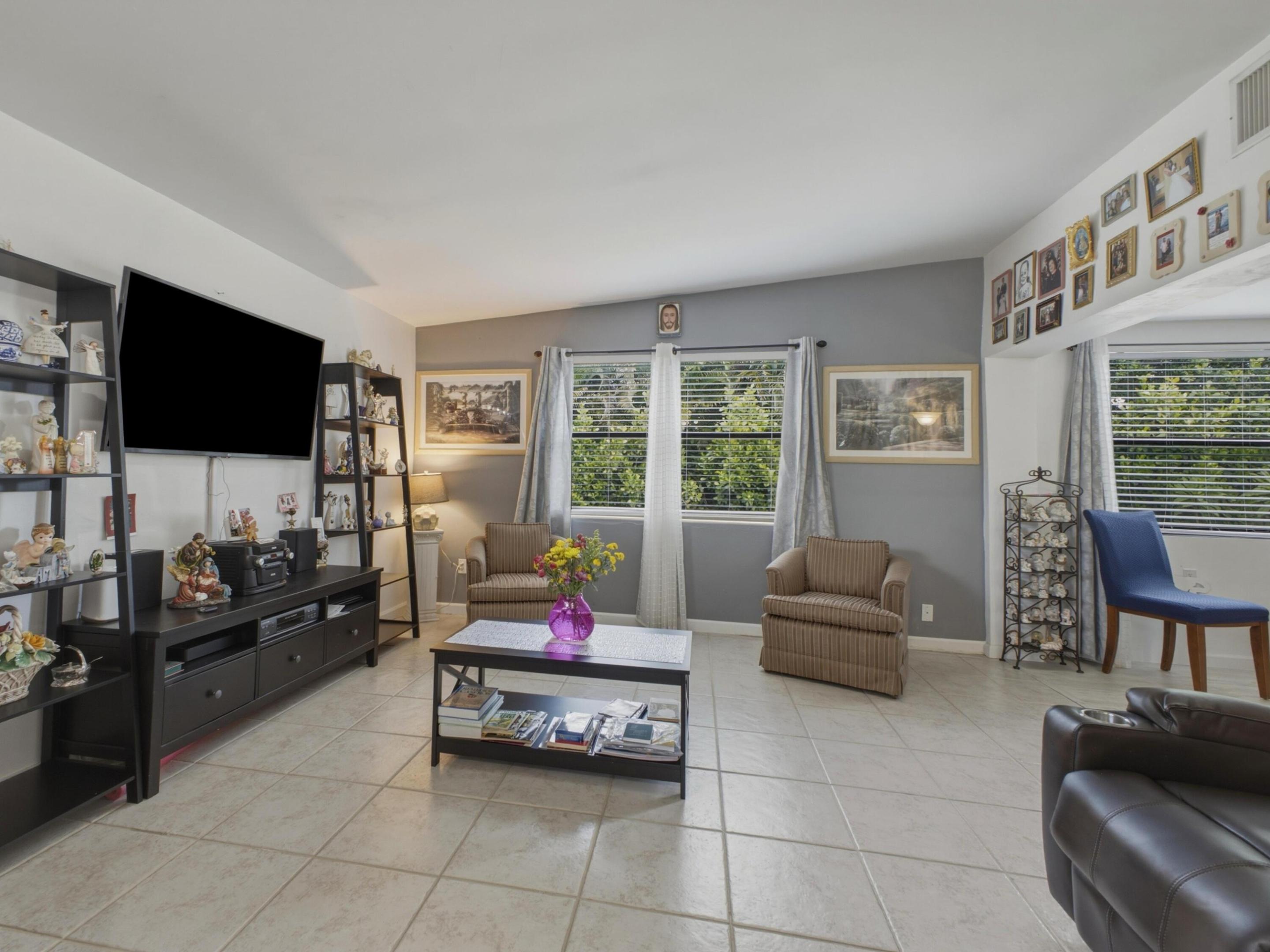 PALM BEACH COLONY SECS 1 AND 2 - Residential