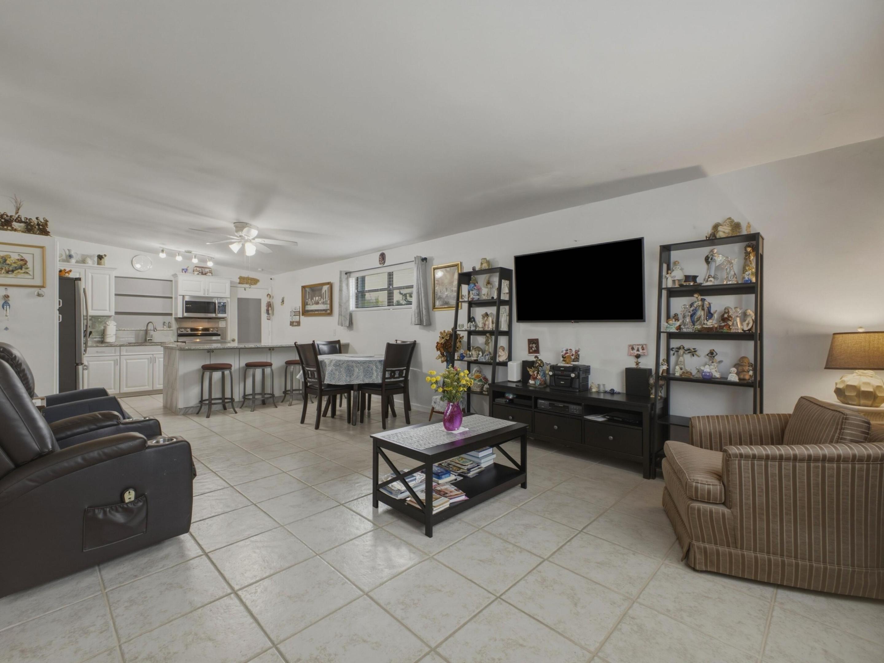 PALM BEACH COLONY SECS 1 AND 2 - Residential