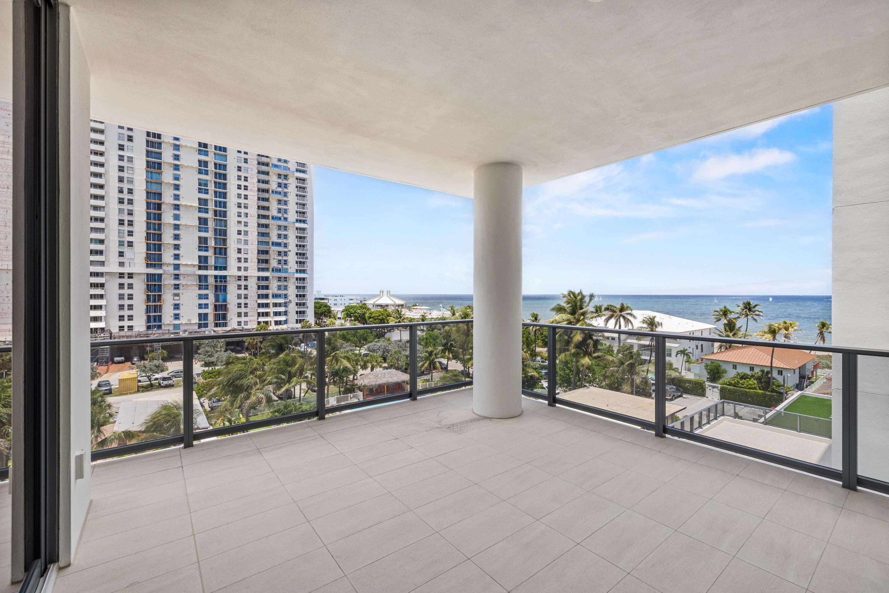 Salato Residence Pompano Beach - Residential