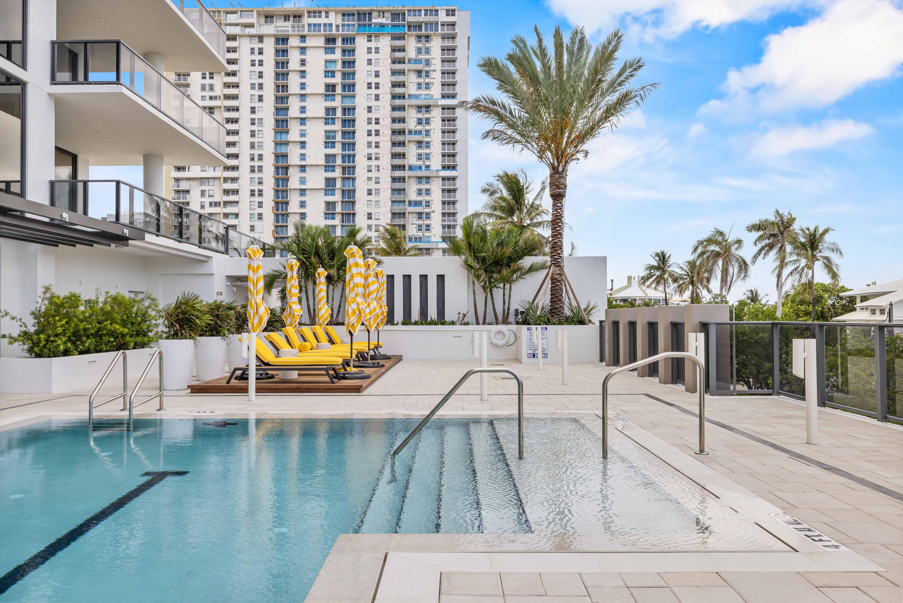 Salato Residence Pompano Beach - Residential