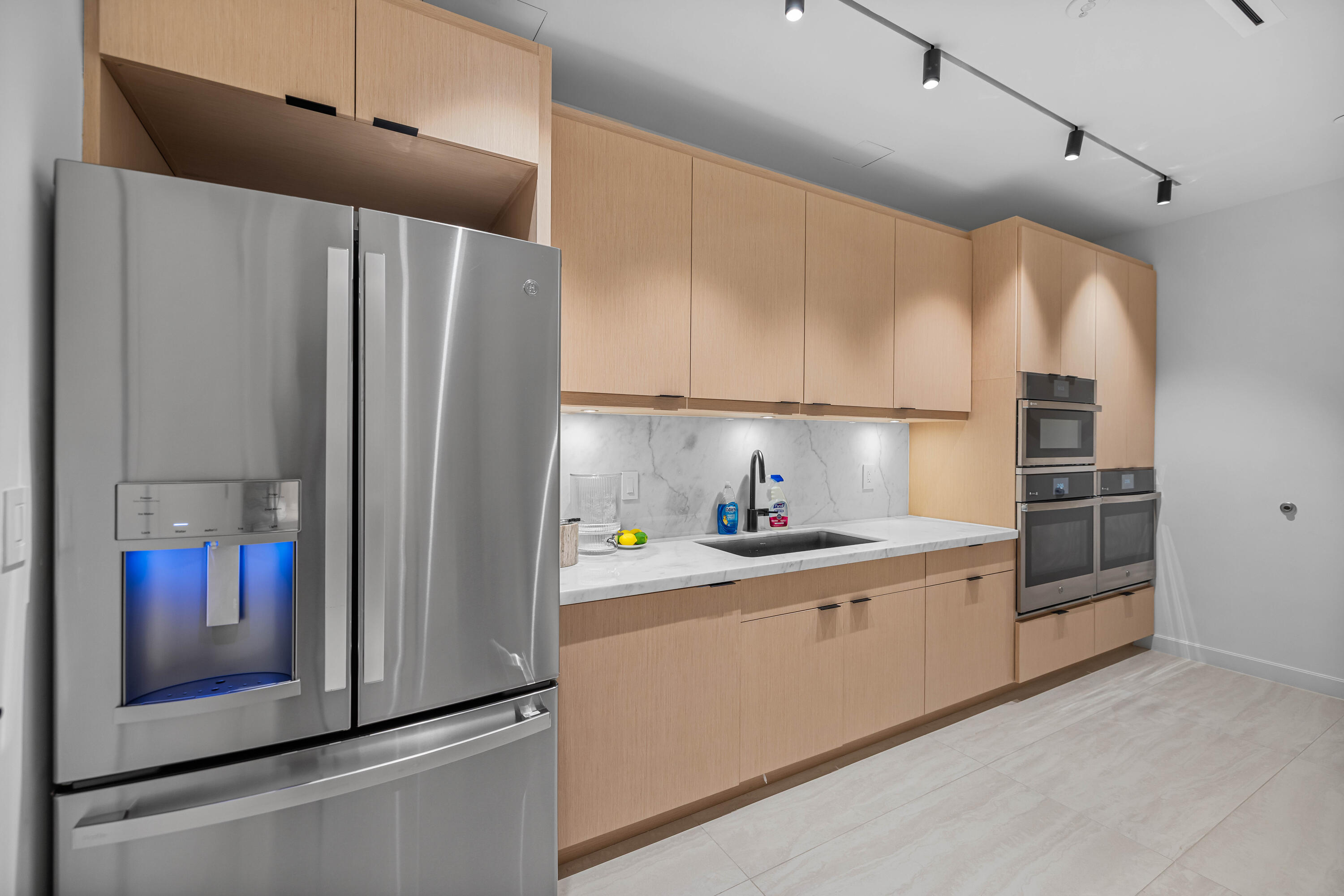 Salato Residence Pompano Beach - Residential