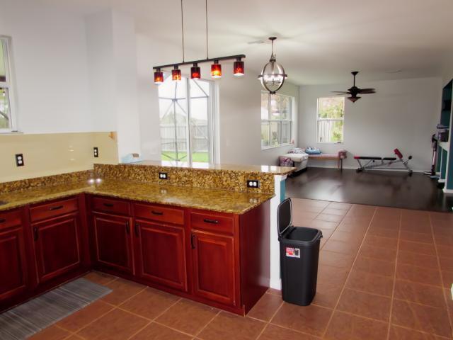 PORT ST LUCIE SECTION 46 1ST REPLAT - Residential