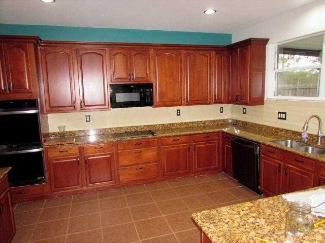 PORT ST LUCIE SECTION 46 1ST REPLAT - Residential
