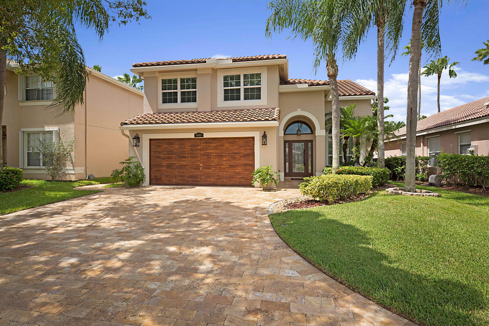 SYMPHONY BAY - Residential Lease