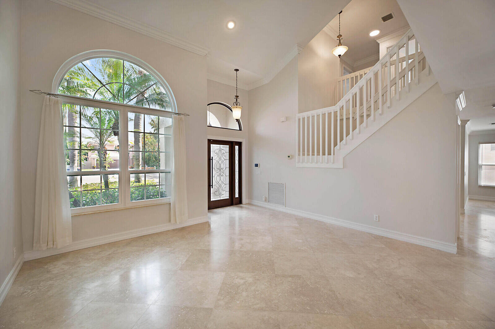 SYMPHONY BAY - Residential Lease