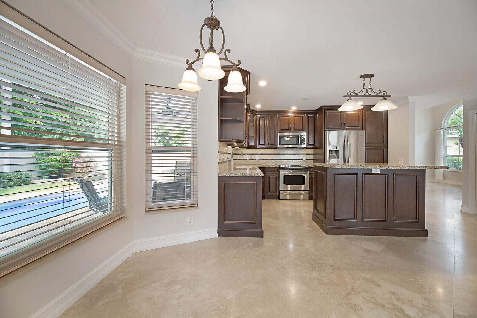 SYMPHONY BAY - Residential Lease