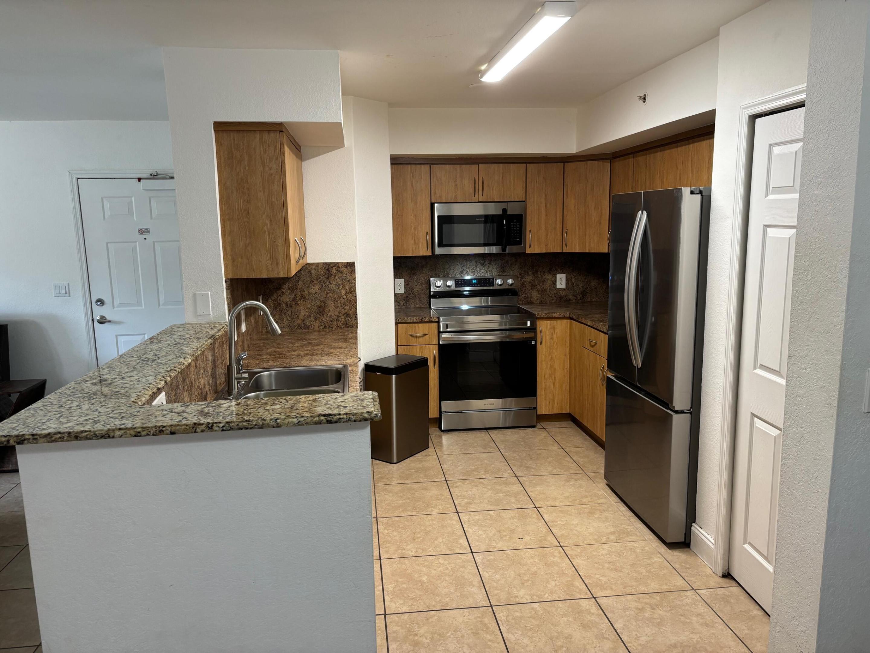 GREEN CAY VILLAGE CONDO - Residential Lease
