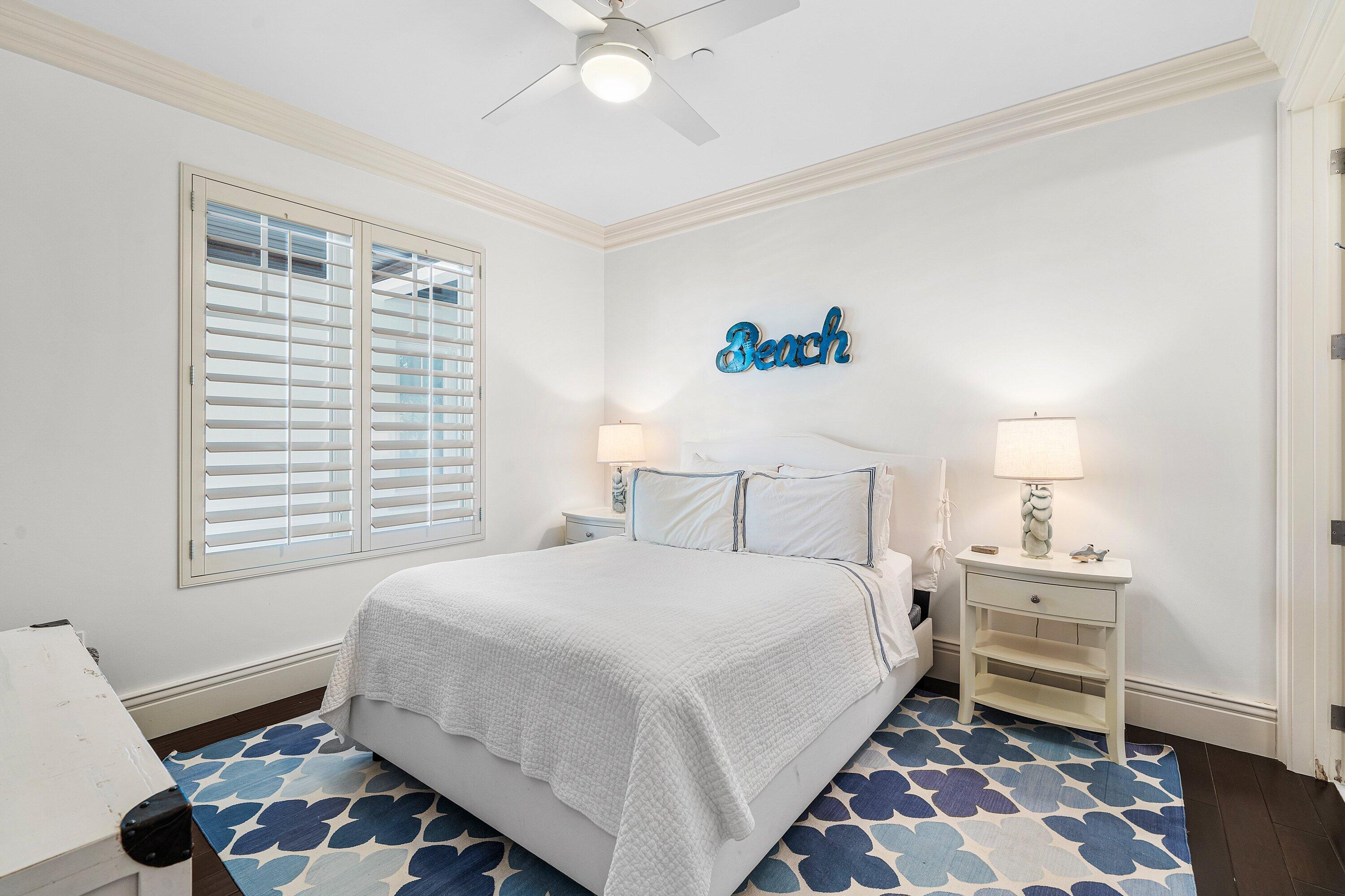 SEAGATE RESIDENCES CONDO - Residential