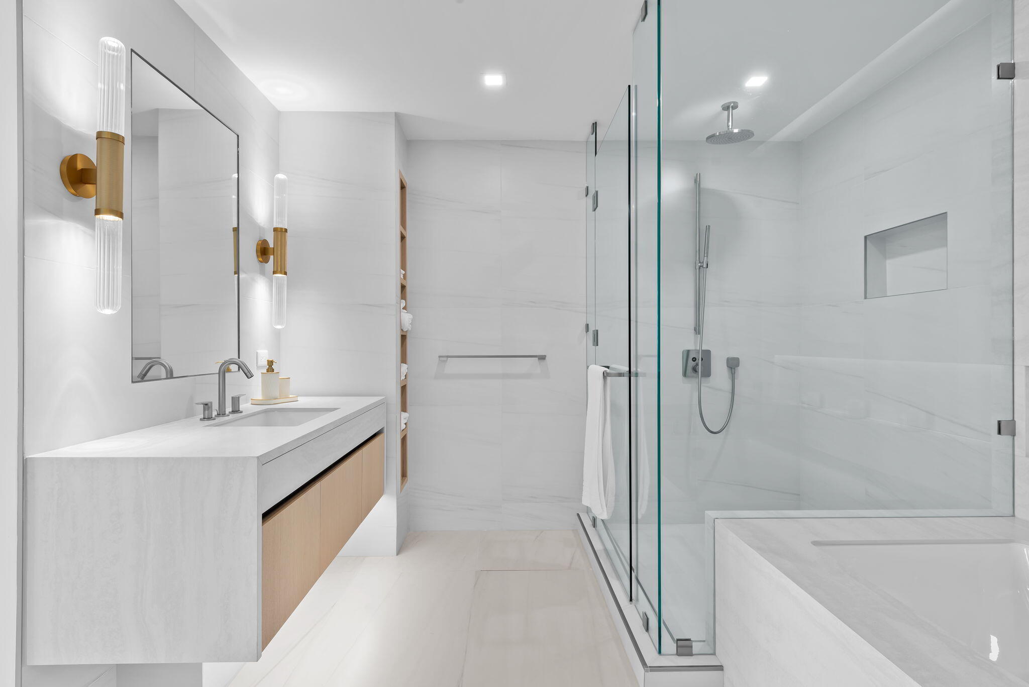 Casamar - Residential Lease