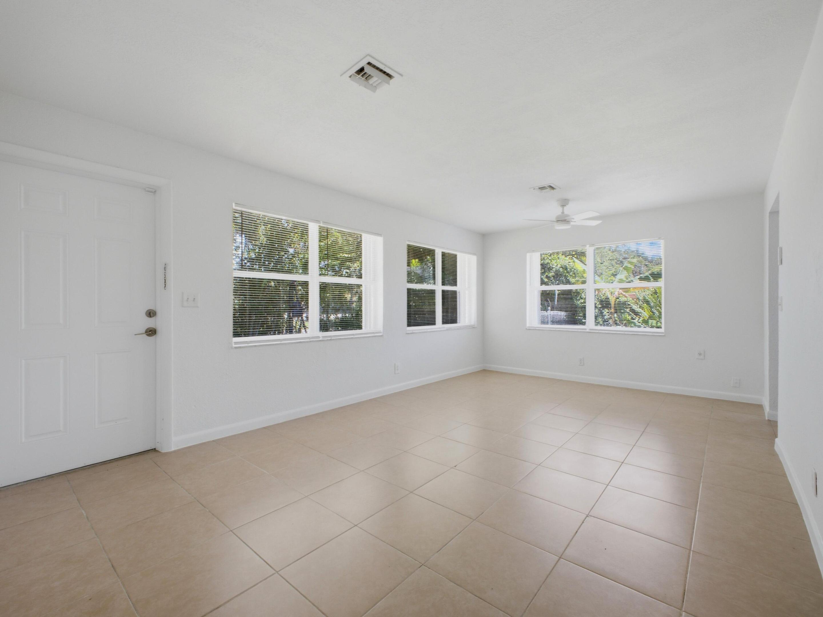 Acreage & Unrec - Residential