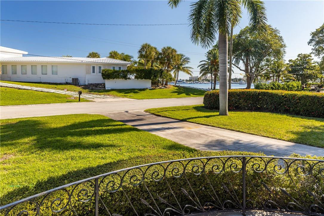 Hollywood Lakes Sec 1-32 - Residential