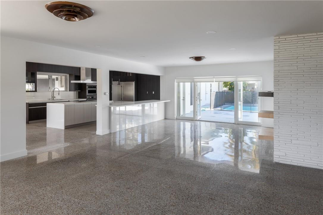 Hollywood Lakes Sec 1-32 - Residential