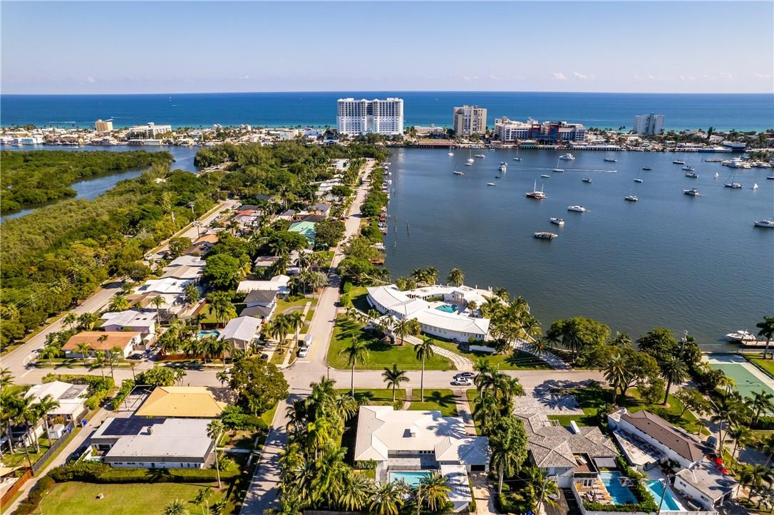 Hollywood Lakes Sec 1-32 - Residential