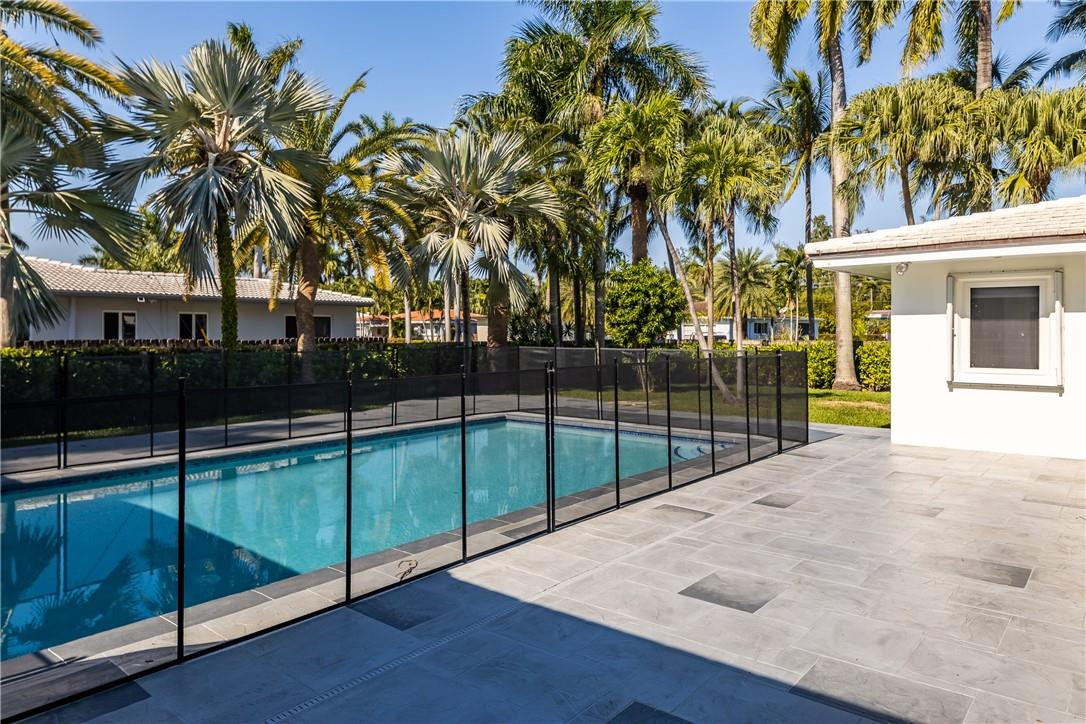 Hollywood Lakes Sec 1-32 - Residential