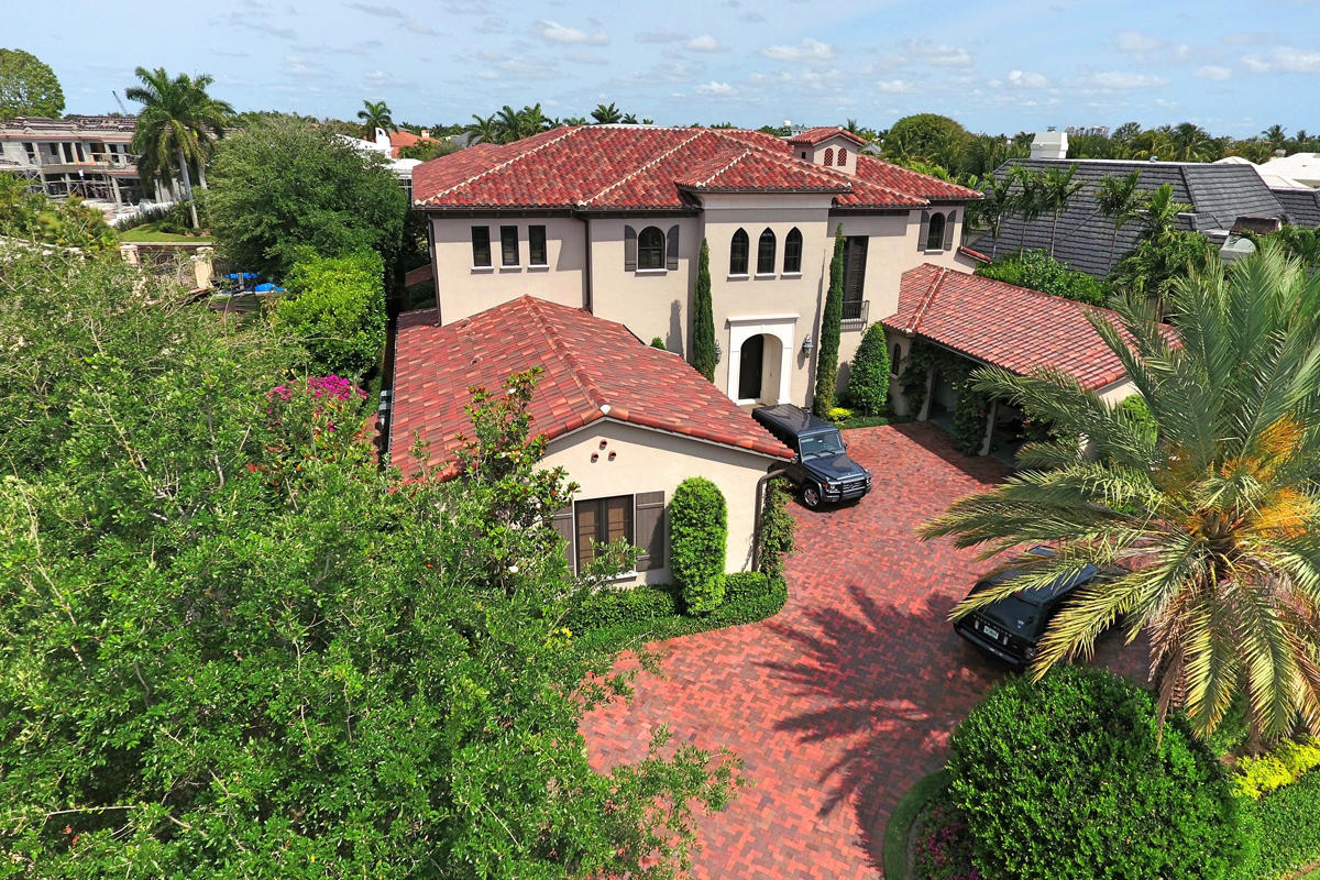 ROYAL PALM YACHT & COUNTRY CLUB - Residential