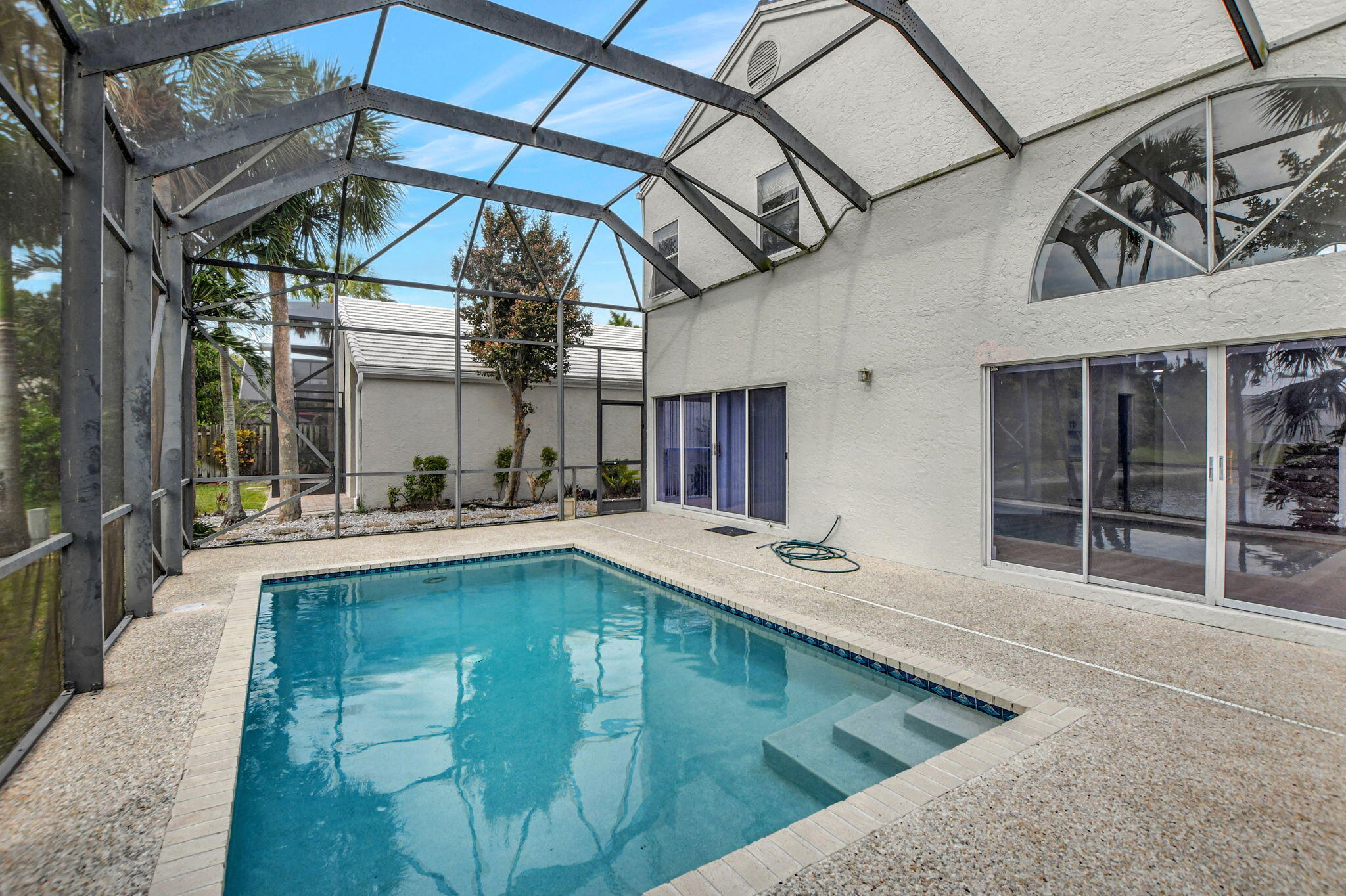 BOCA CHASE TR 9 B - Residential Lease