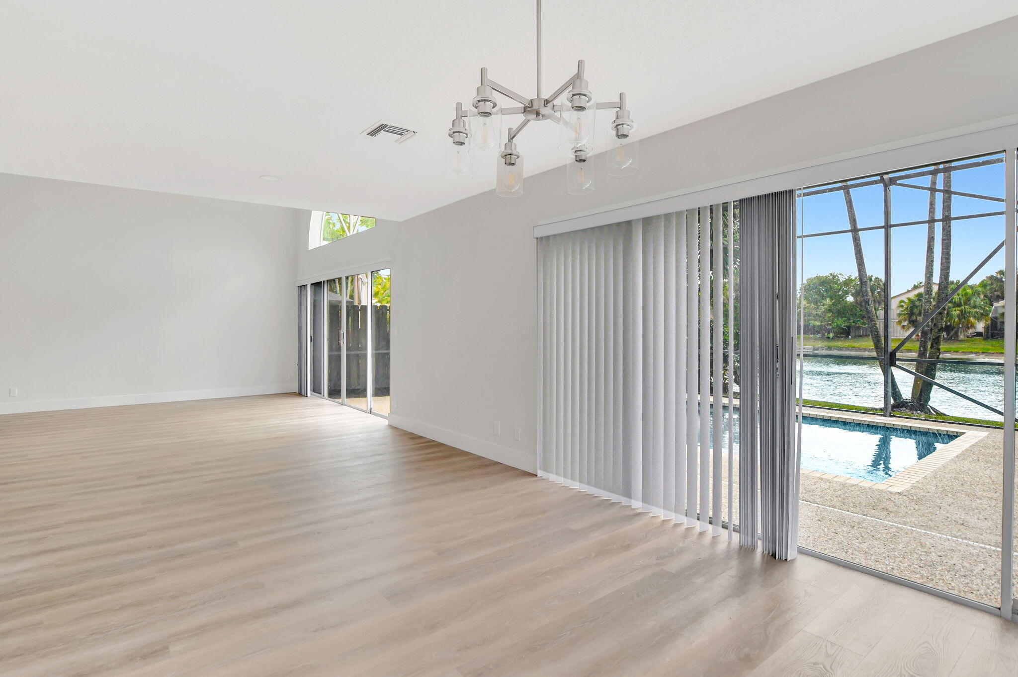BOCA CHASE TR 9 B - Residential Lease
