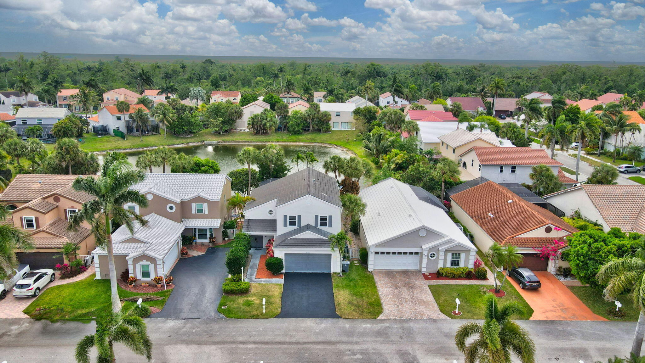 BOCA CHASE TR 9 B - Residential Lease