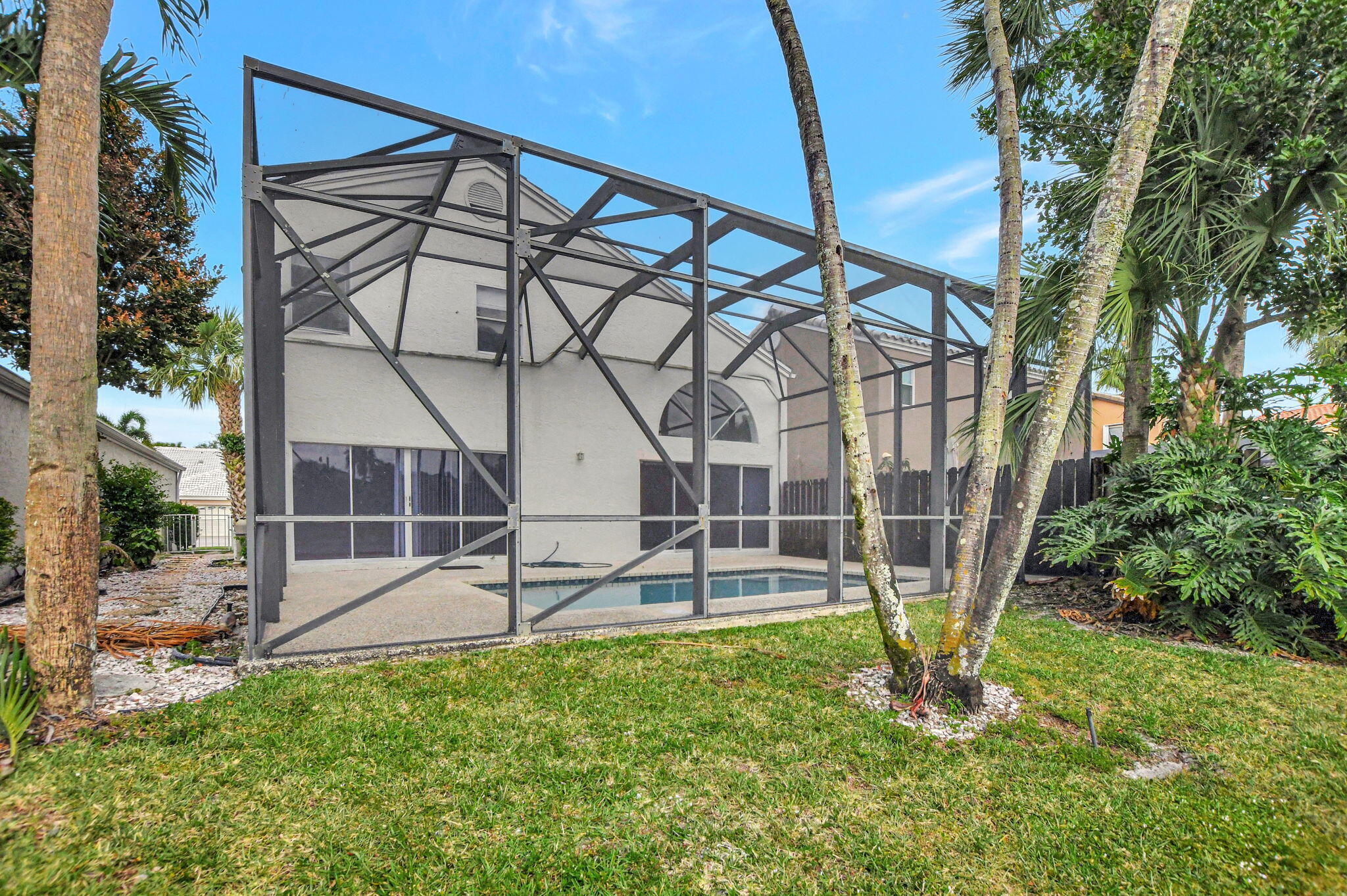 BOCA CHASE TR 9 B - Residential Lease