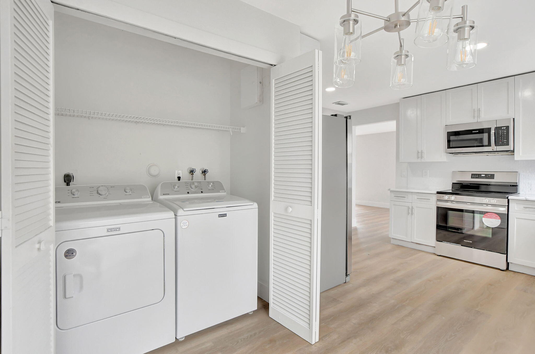BOCA CHASE TR 9 B - Residential Lease