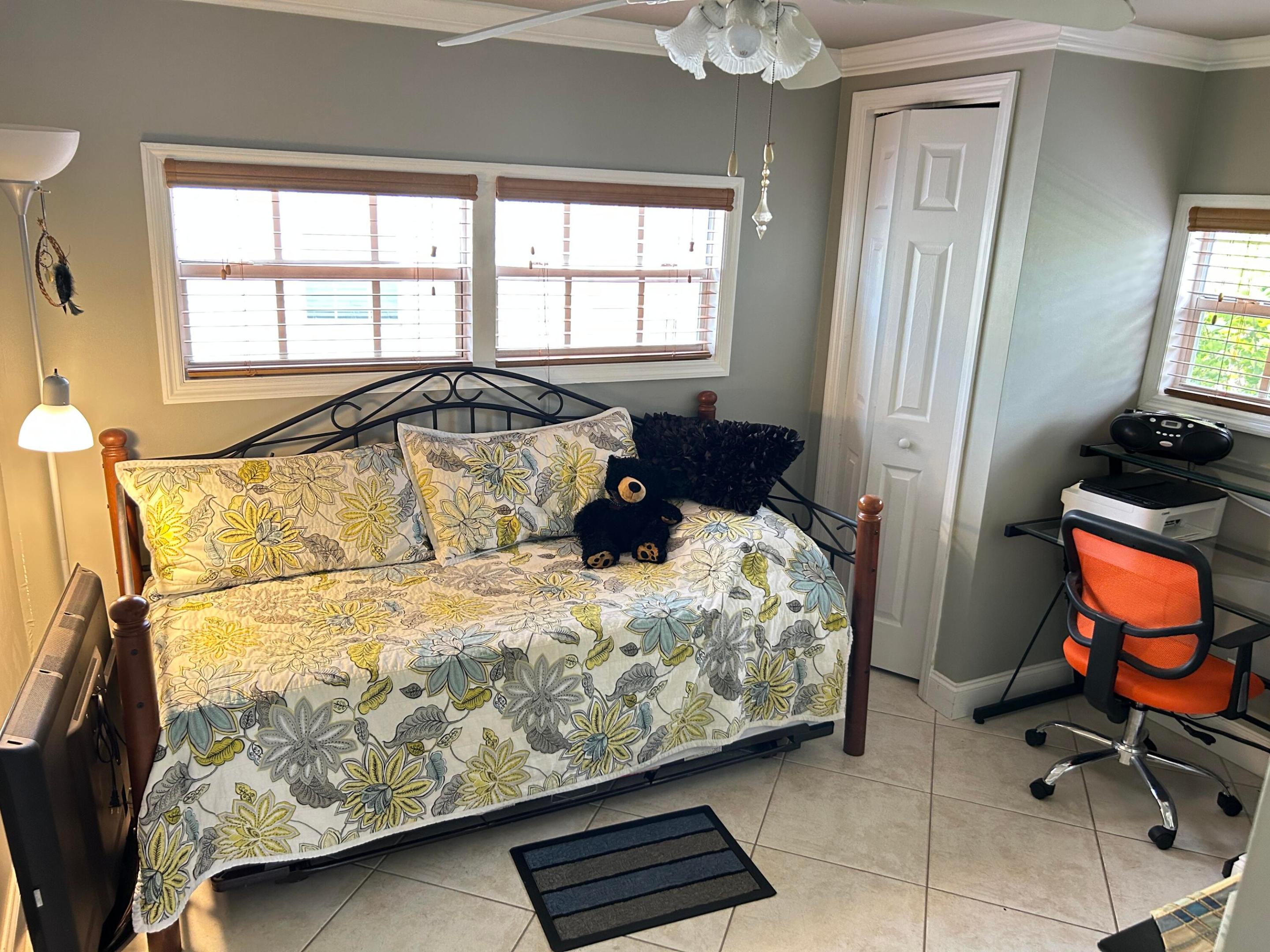 Orangebrook Harbor - Residential