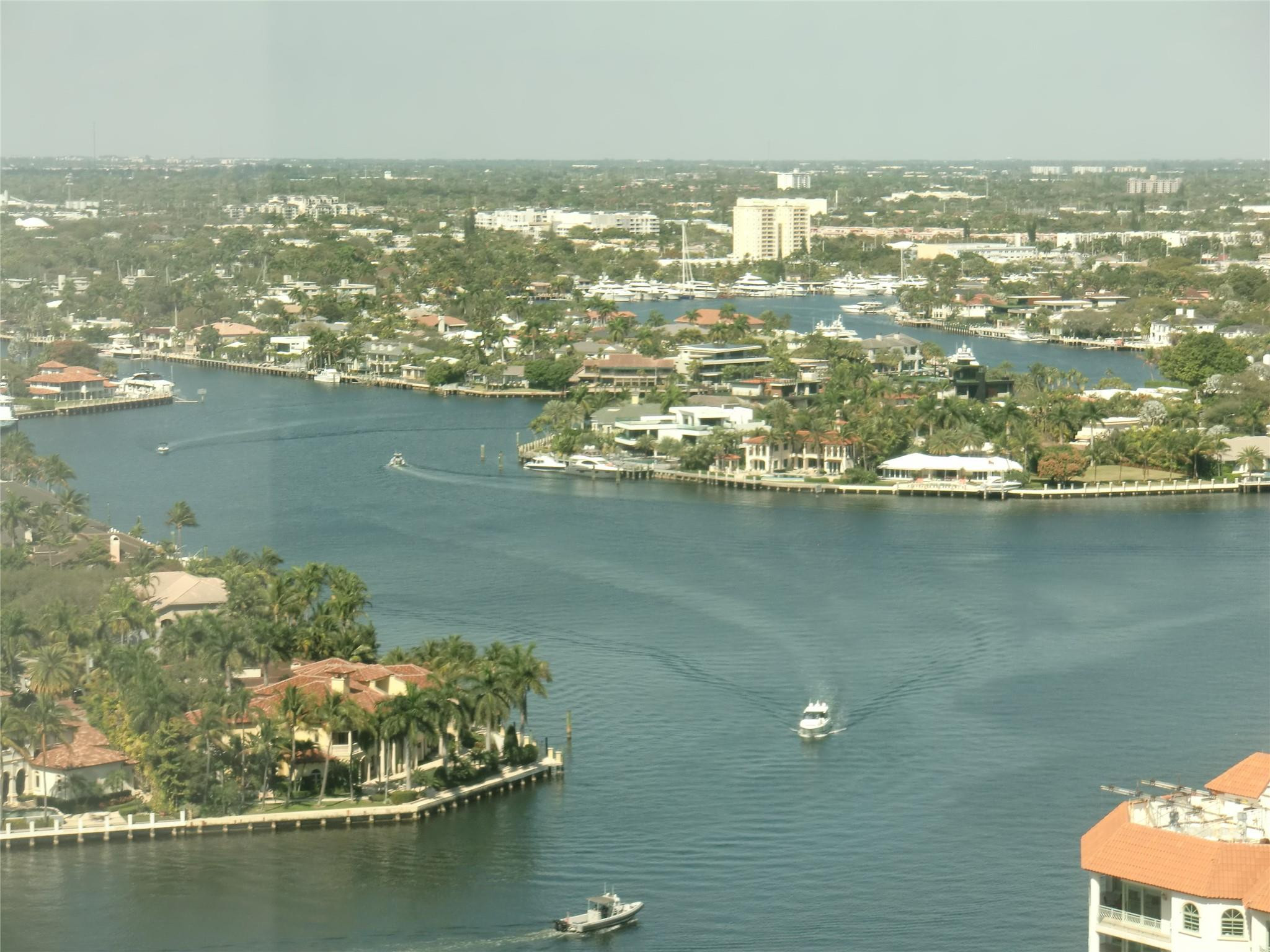 LAUDER DEL MAR - Residential