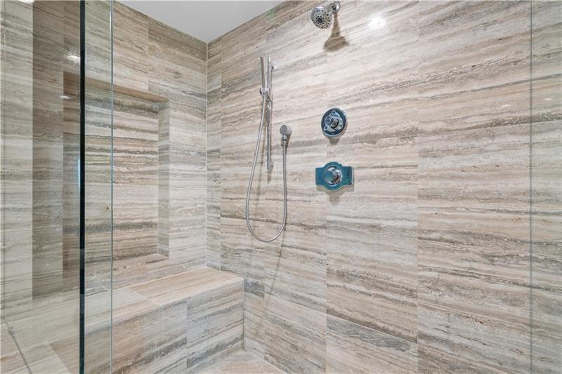 Las Olas Beach Club Condo - Residential