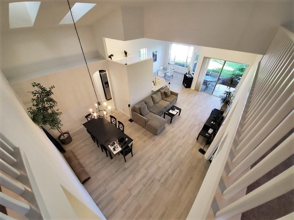 PGA RESORT COMMUNITY OF MONTEREY POINTE - Residential Lease