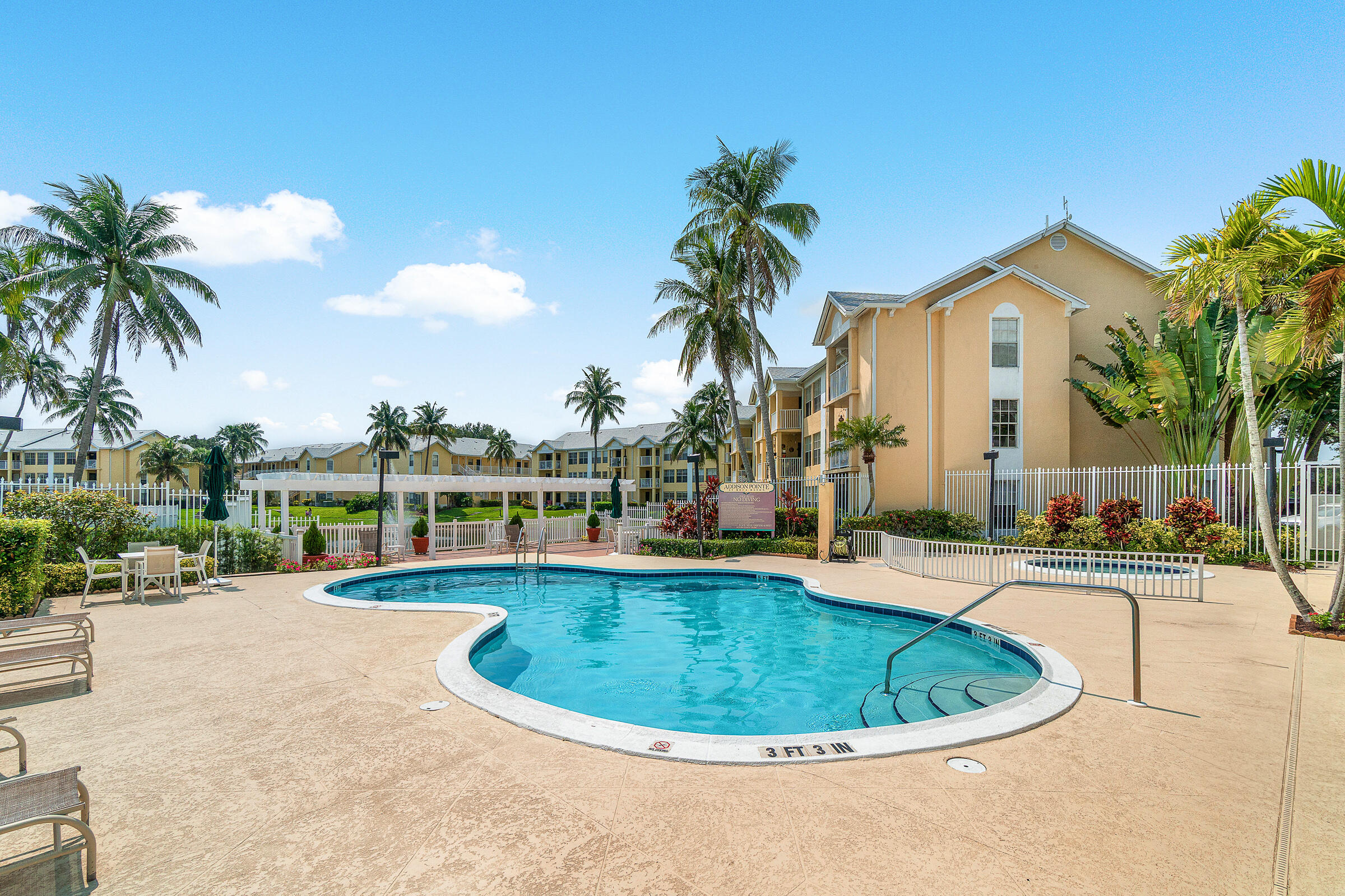 ADDISON POINTE AT BOCA RATON CONDO - Residential