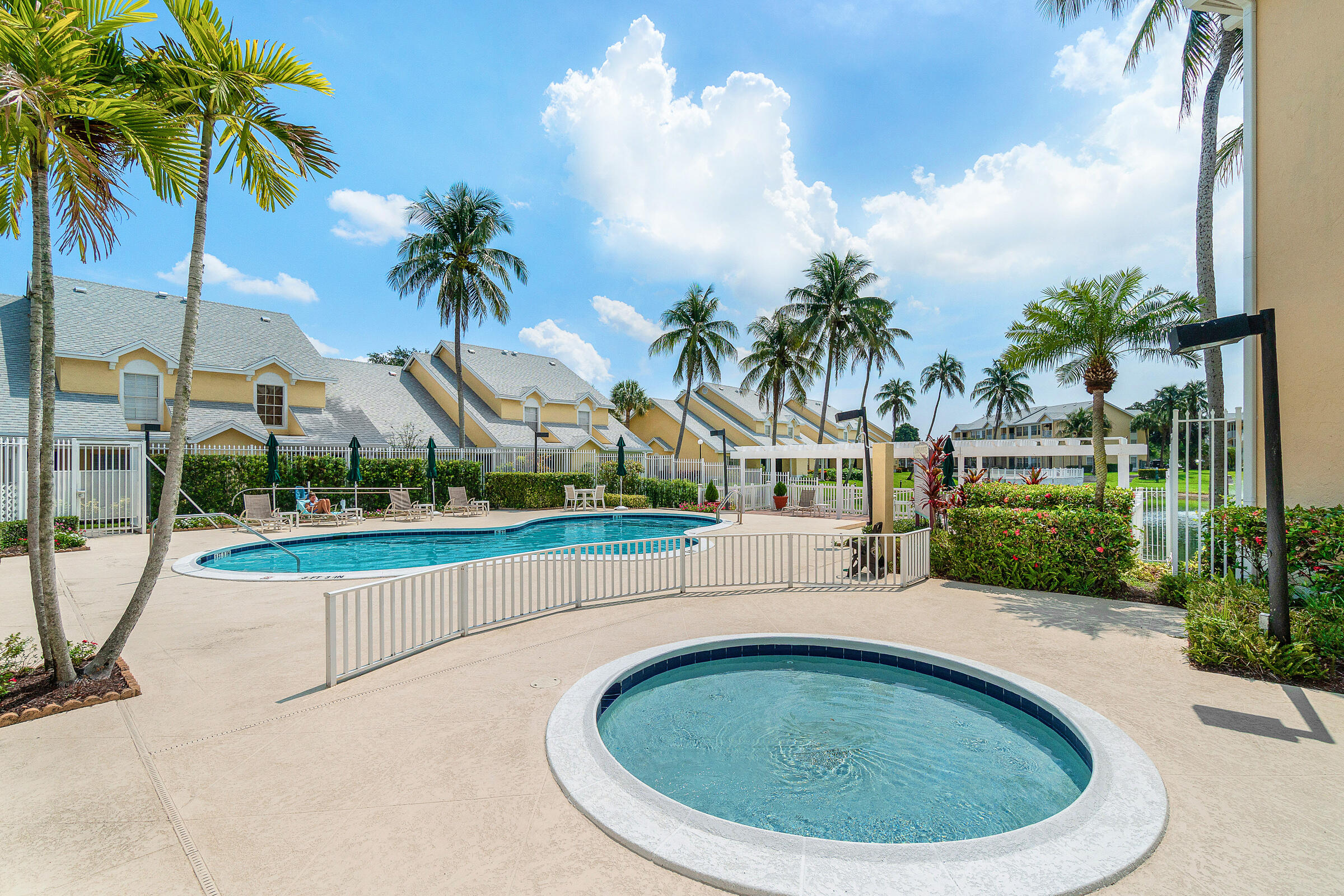 ADDISON POINTE AT BOCA RATON CONDO - Residential