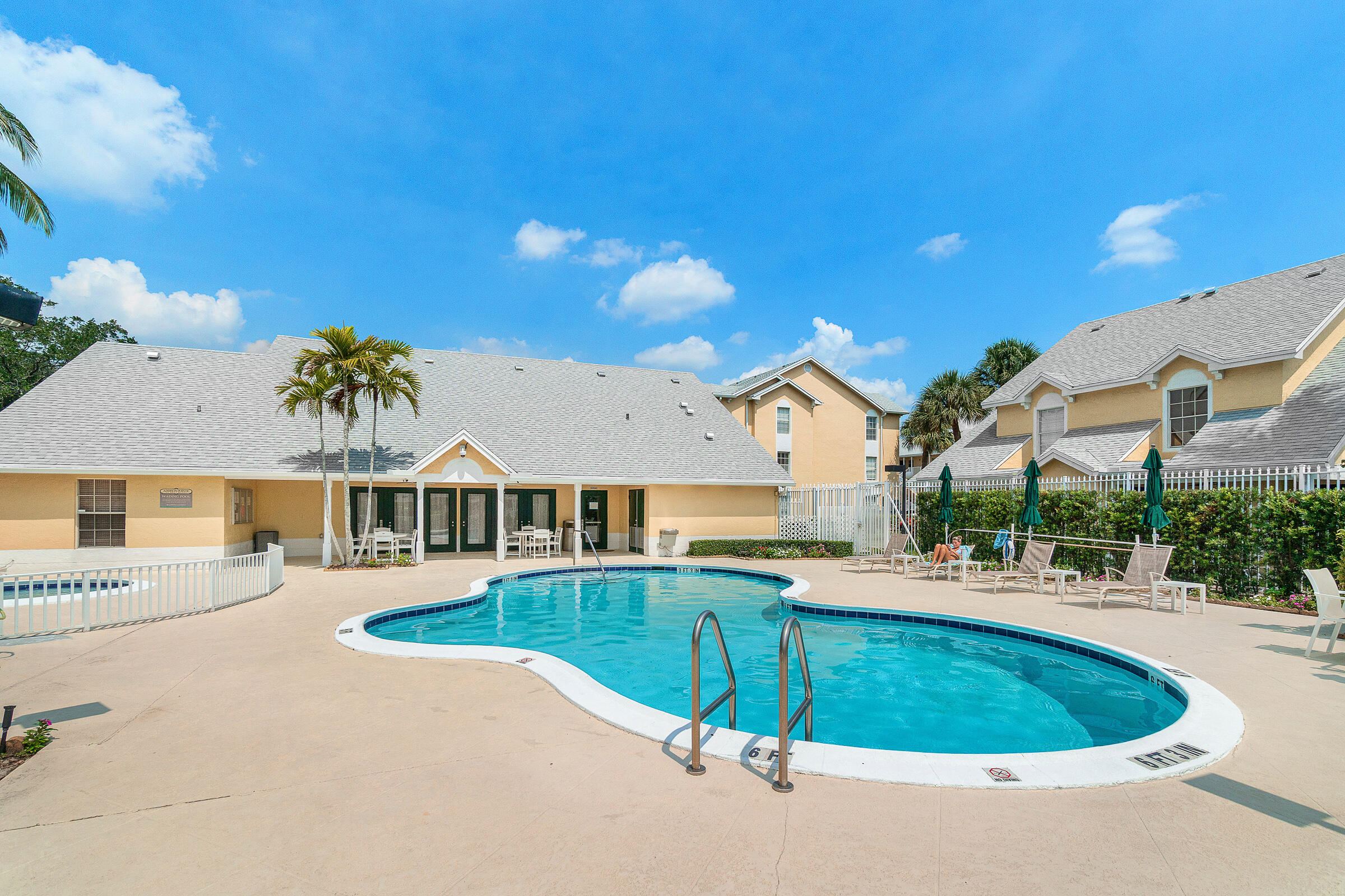 ADDISON POINTE AT BOCA RATON CONDO - Residential