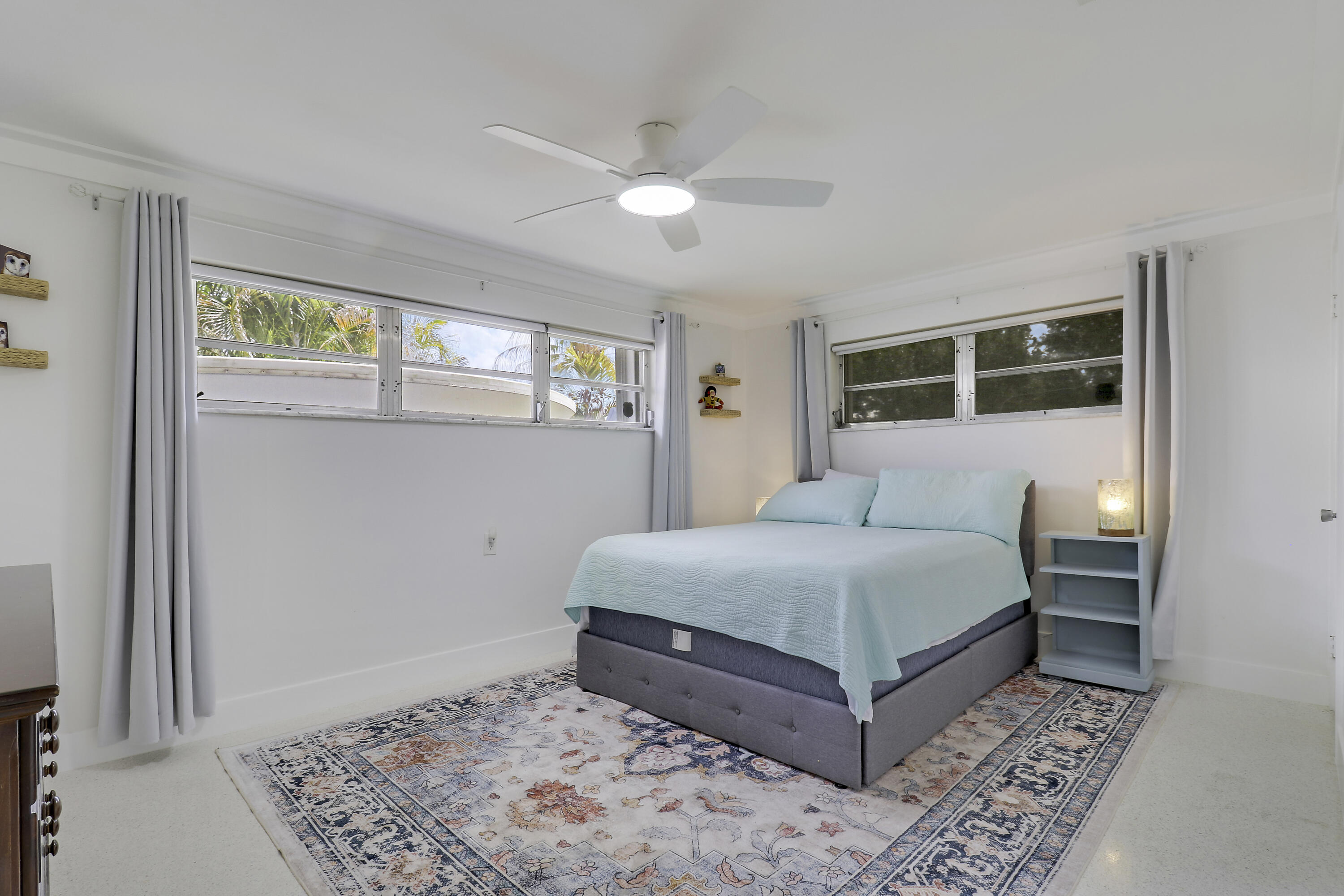 RIVERSIDE DRIVE PARK SEC A - Residential Lease