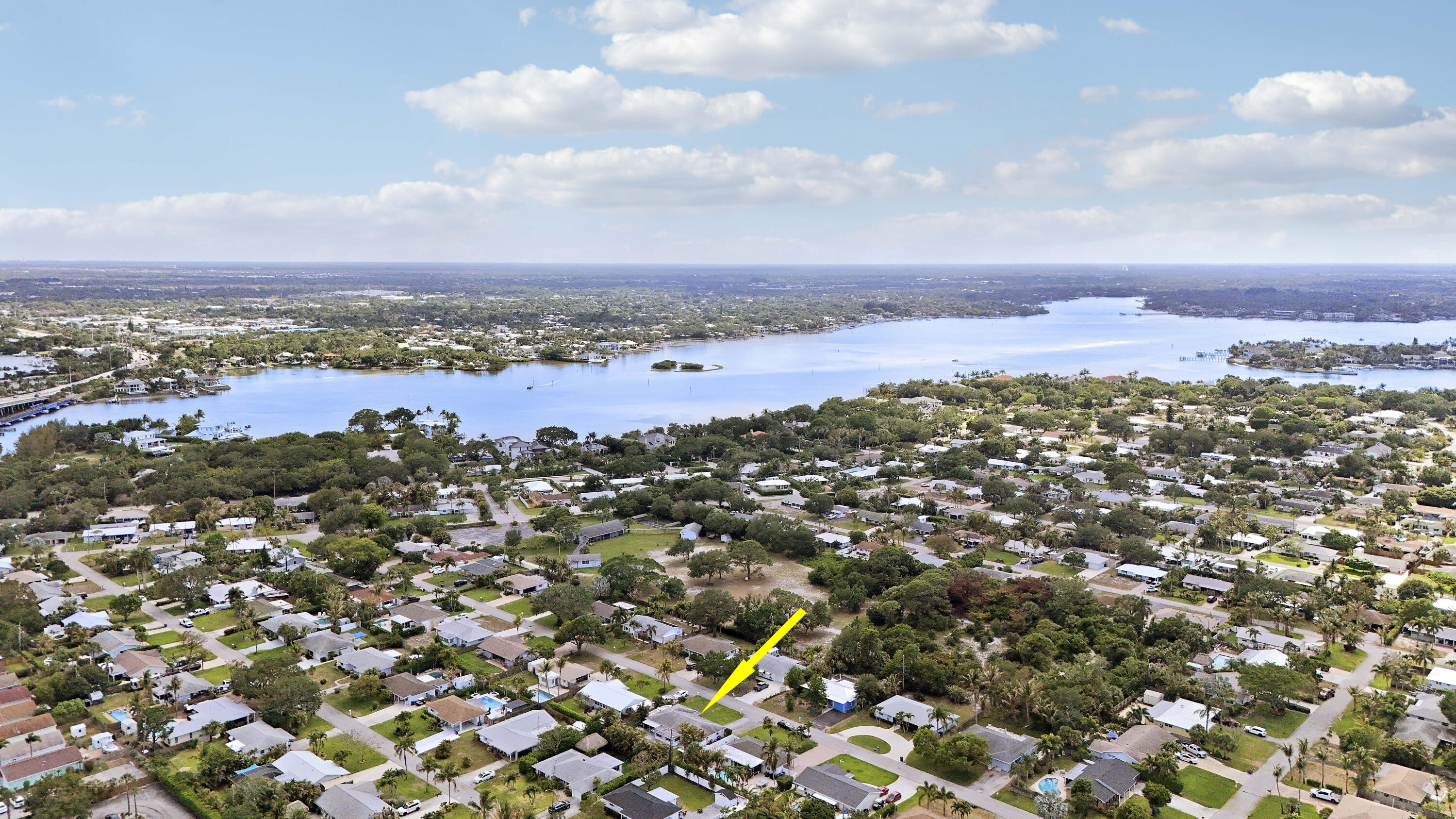 RIVERSIDE DRIVE PARK SEC A - Residential Lease