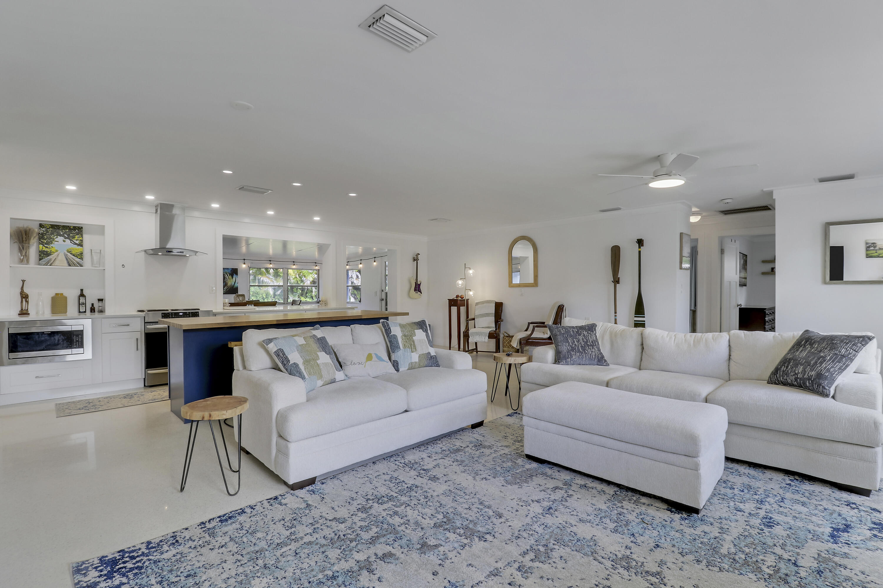 RIVERSIDE DRIVE PARK SEC A - Residential Lease