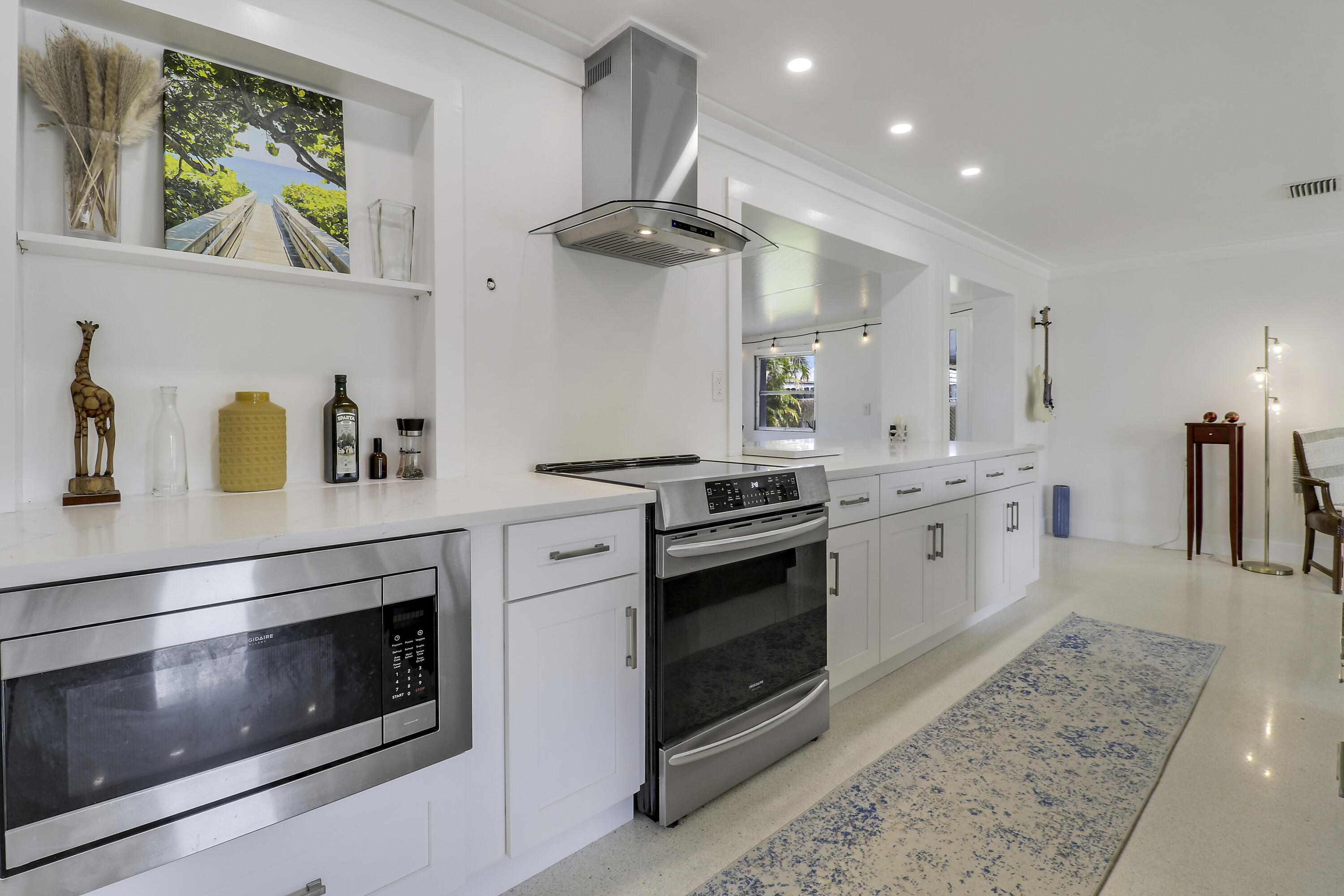 RIVERSIDE DRIVE PARK SEC A - Residential Lease
