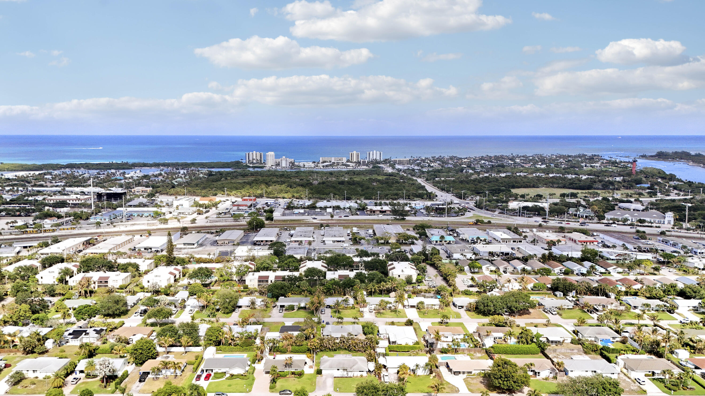 RIVERSIDE DRIVE PARK SEC A - Residential Lease