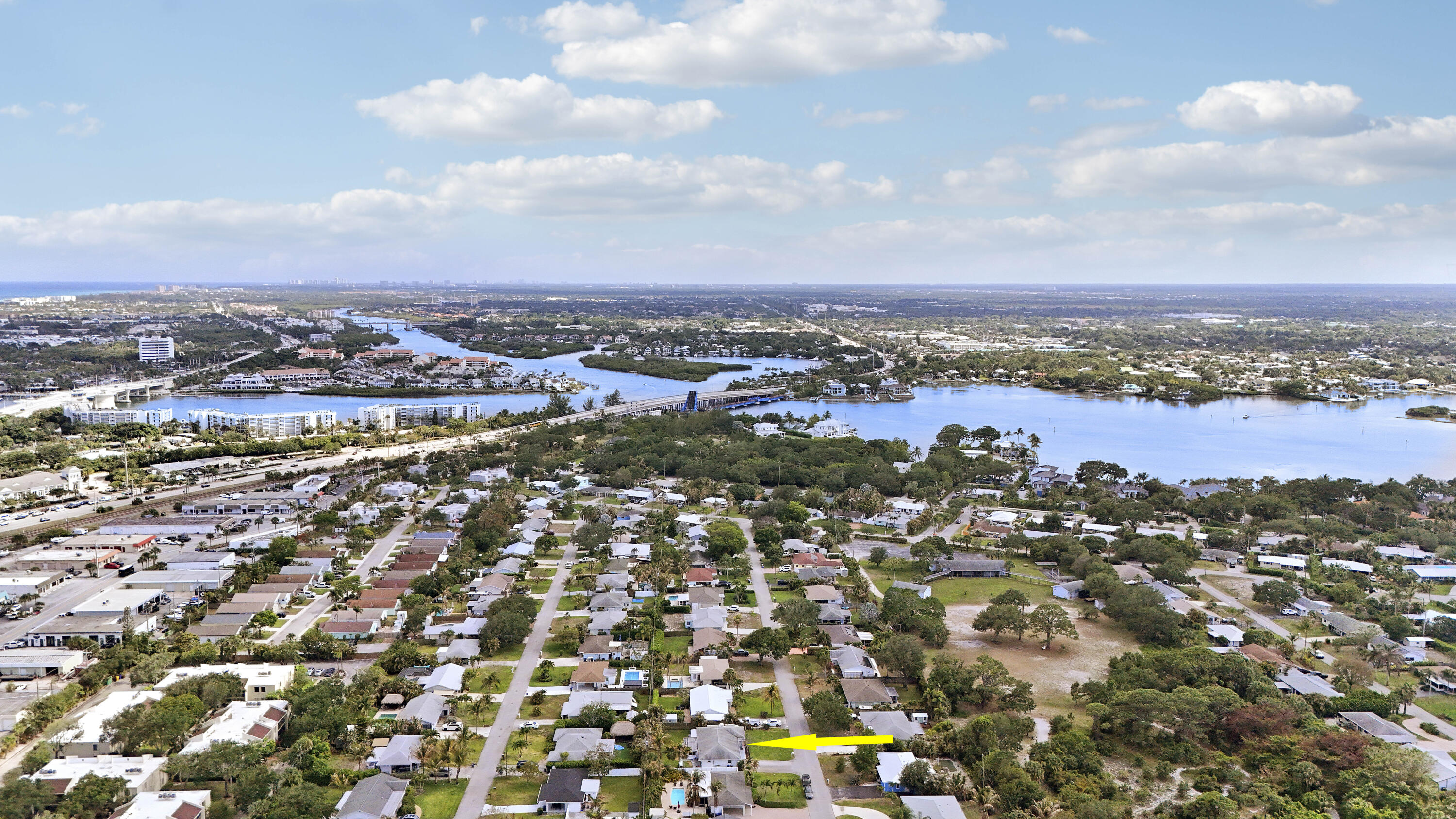RIVERSIDE DRIVE PARK SEC A - Residential Lease