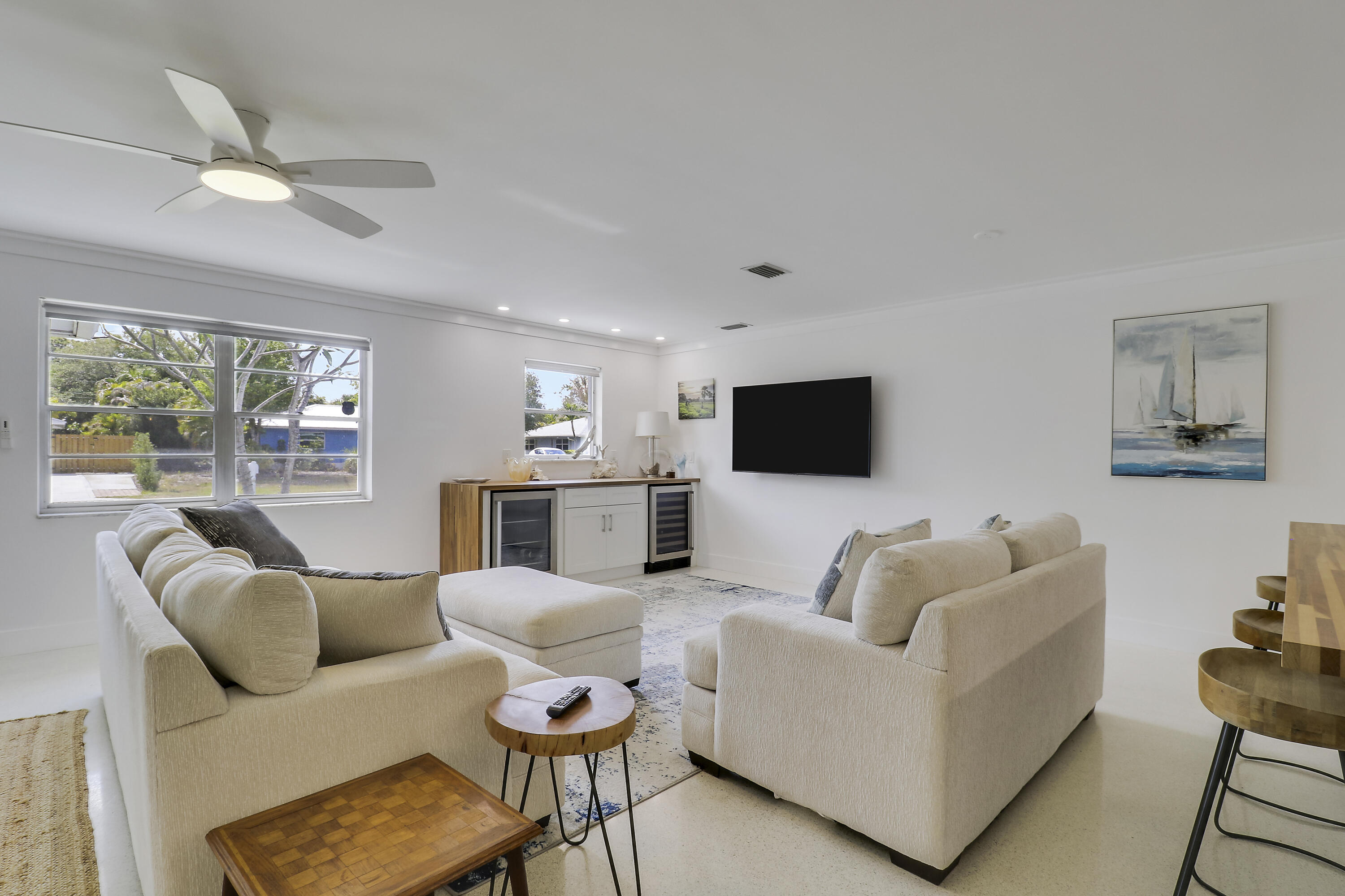RIVERSIDE DRIVE PARK SEC A - Residential Lease