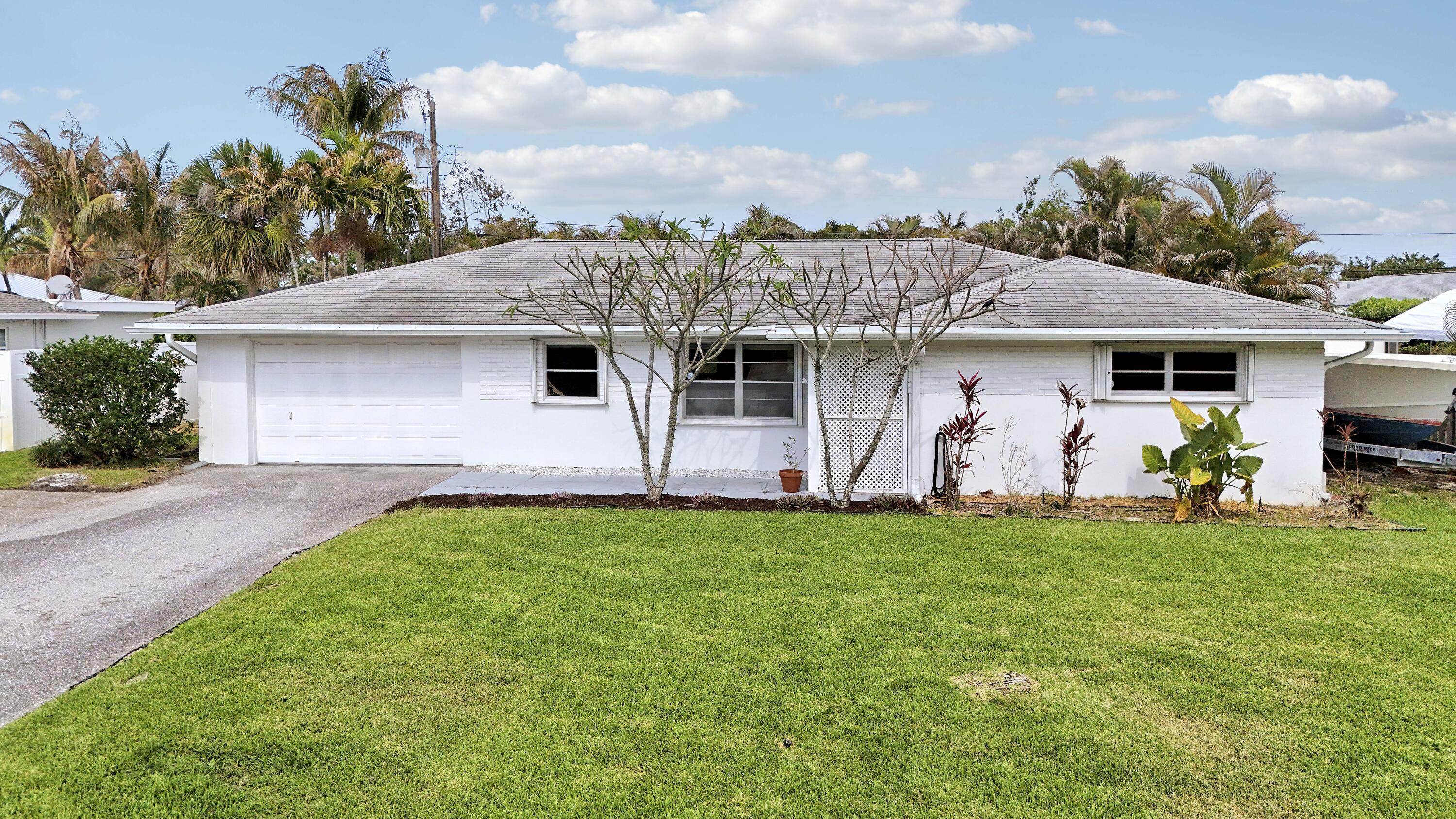 RIVERSIDE DRIVE PARK SEC A - Residential Lease