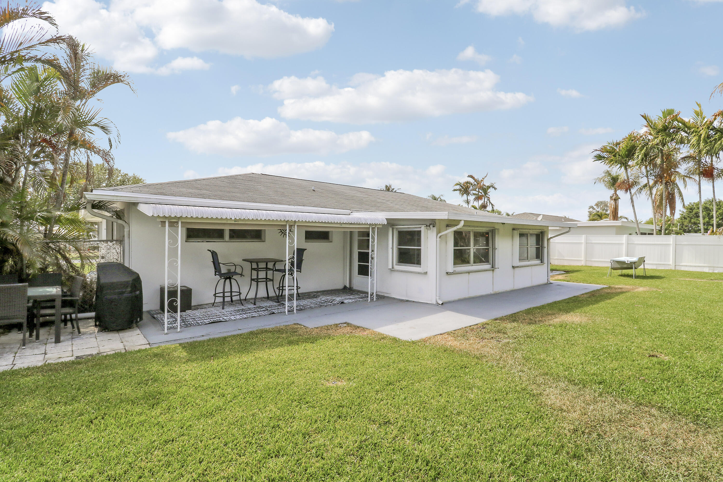 RIVERSIDE DRIVE PARK SEC A - Residential Lease