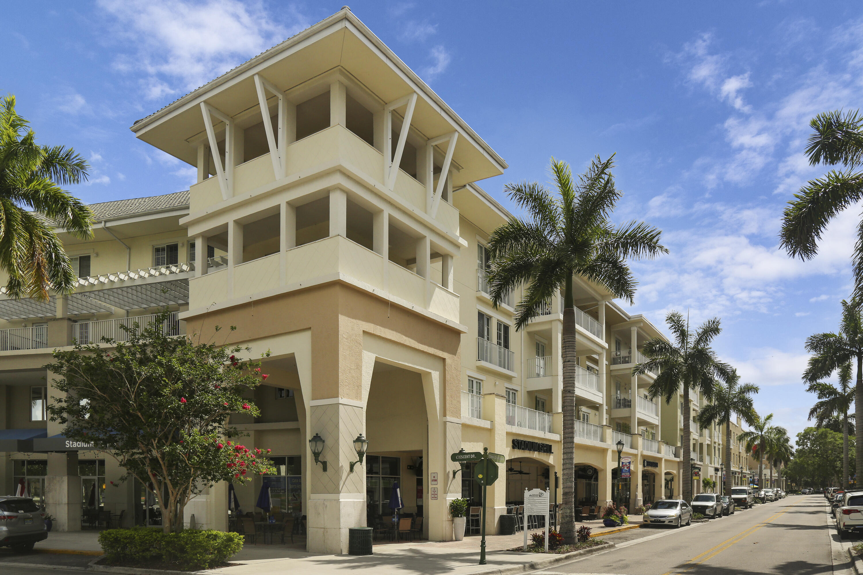 RIVERSIDE DRIVE PARK SEC A - Residential Lease