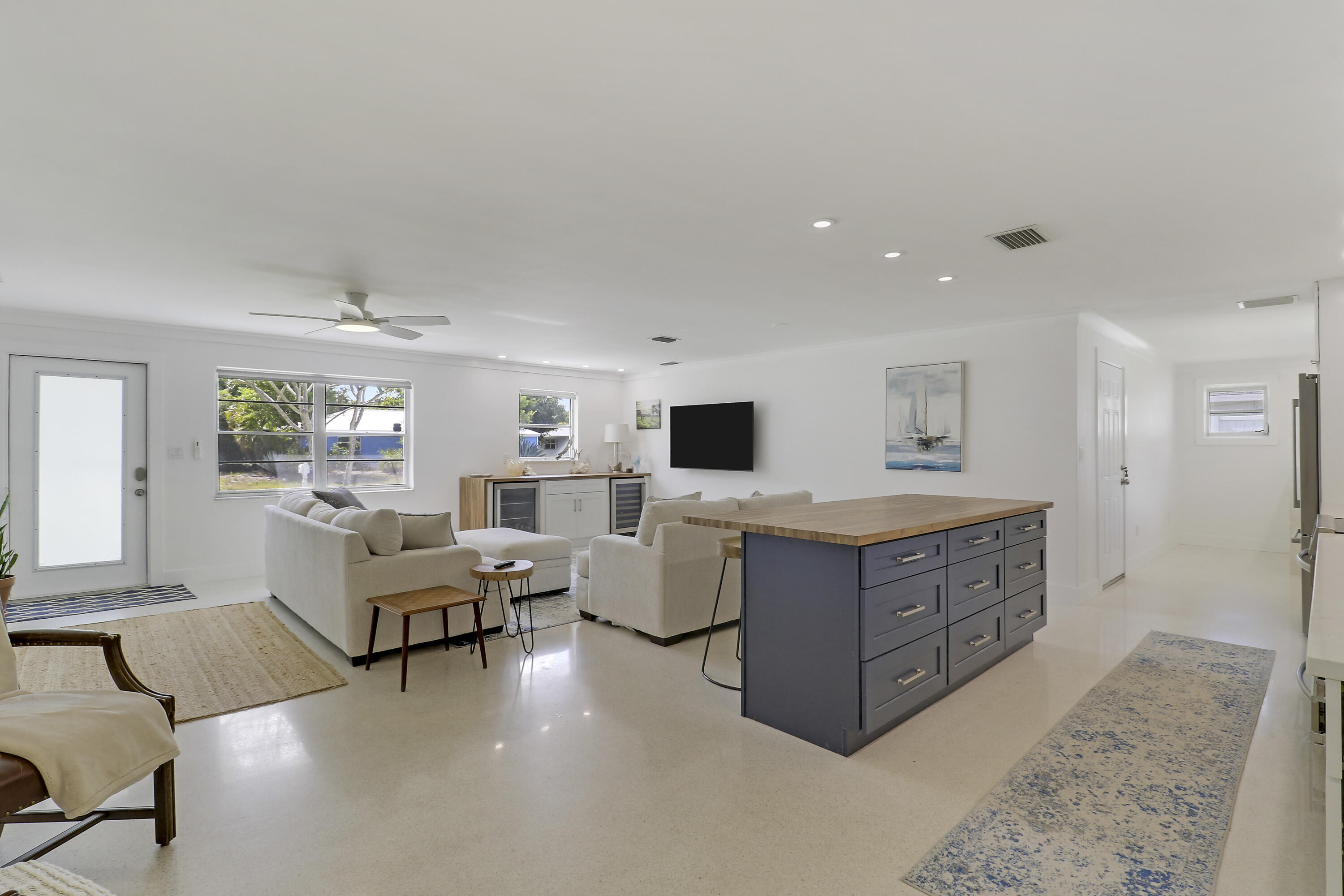RIVERSIDE DRIVE PARK SEC A - Residential Lease