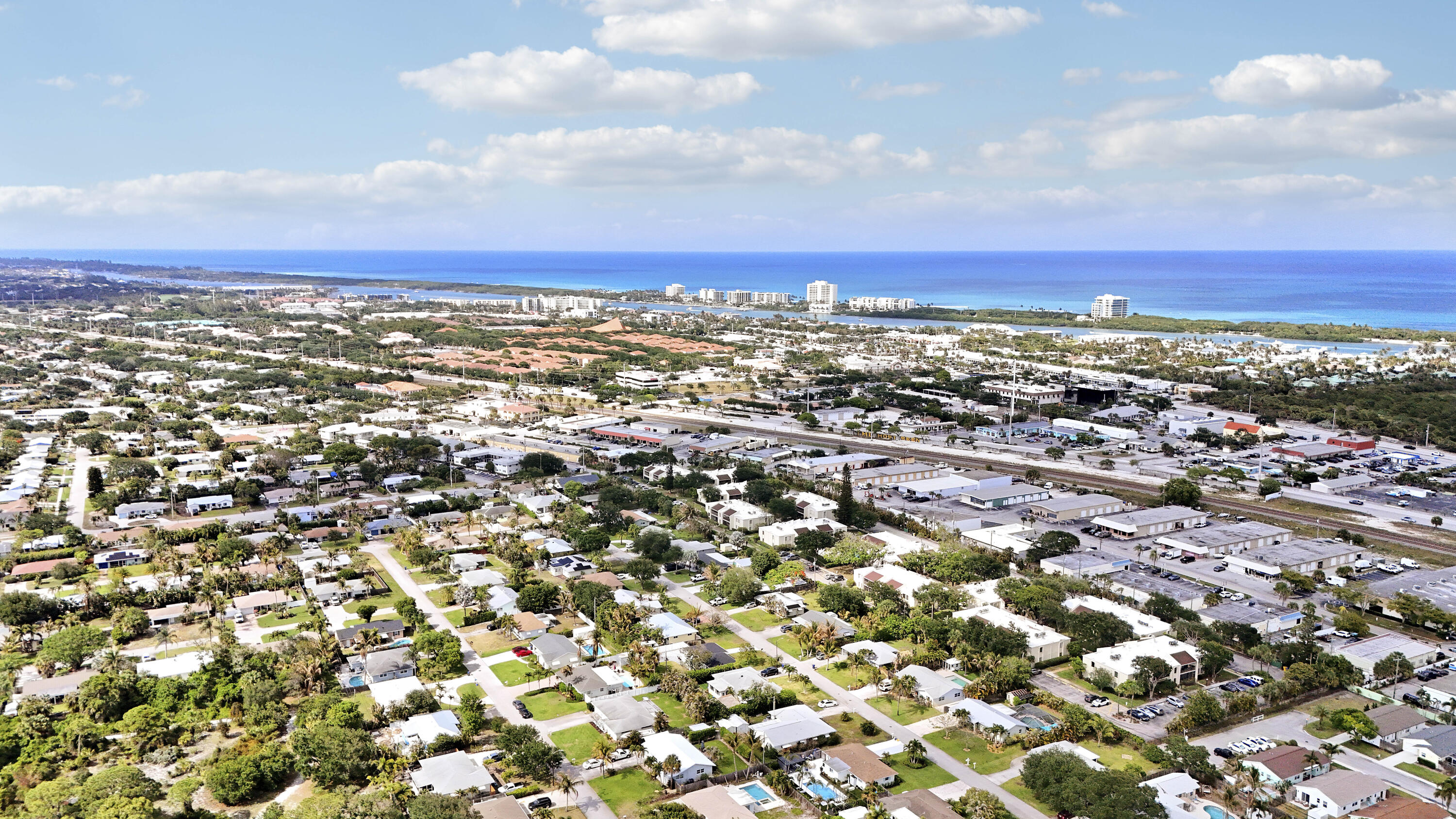 RIVERSIDE DRIVE PARK SEC A - Residential Lease