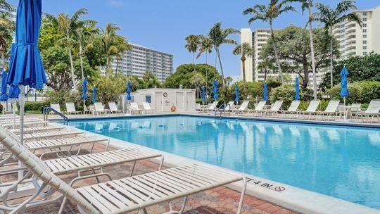 CORAL RIDGE TOWERS EAST CO-OP - Residential