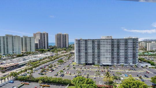CORAL RIDGE TOWERS EAST CO-OP - Residential