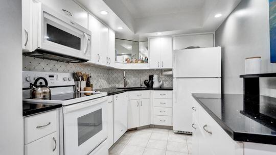 CORAL RIDGE TOWERS EAST CO-OP - Residential