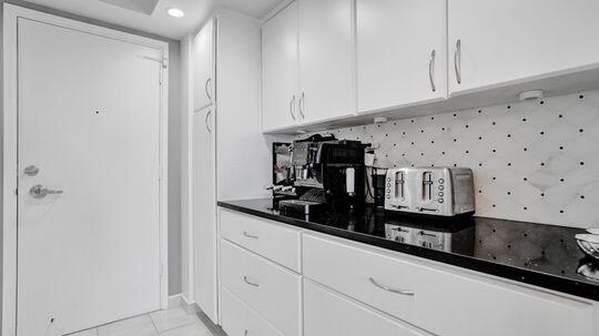 CORAL RIDGE TOWERS EAST CO-OP - Residential