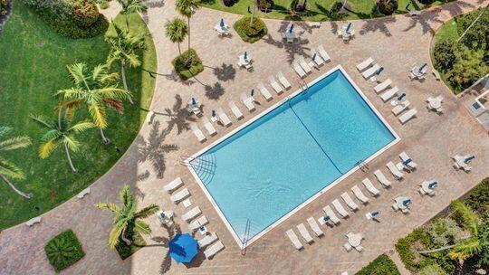 CORAL RIDGE TOWERS EAST CO-OP - Residential