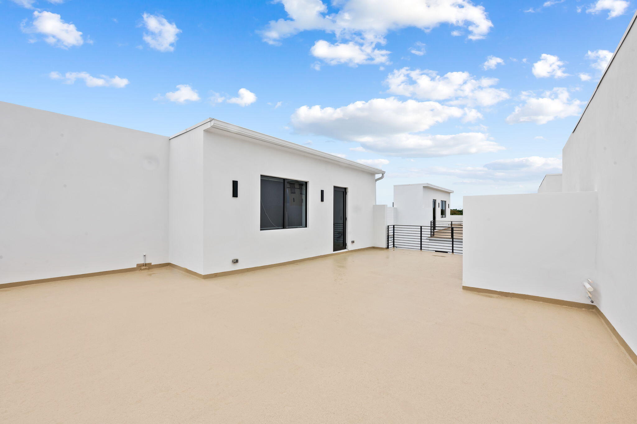 8Hundred North - Residential