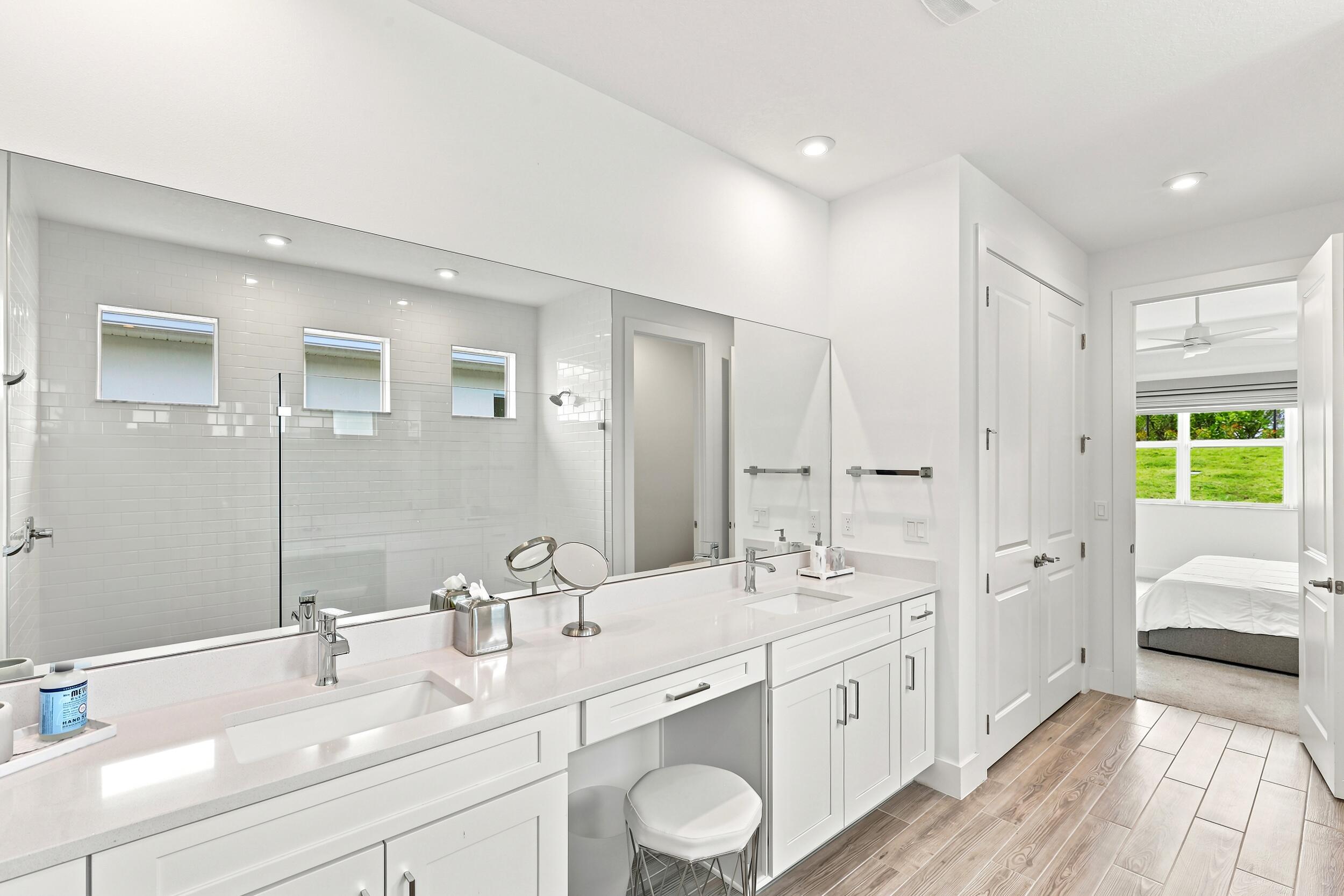 TELARO AT SOUTHERN GROVE PLAT 2 - Residential Lease